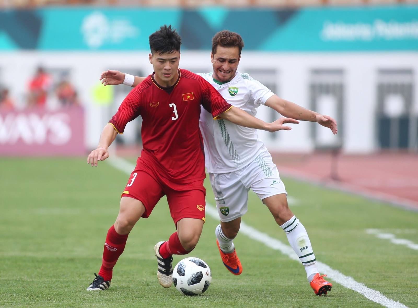 8 cầu thủ ấn tượng của Việt Nam ở vòng bảng