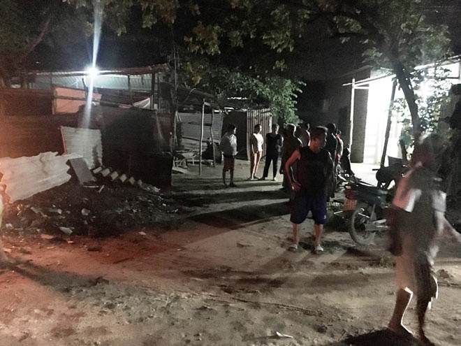 Hà Nội: Chồng cầm dao sát hại vợ, đâm anh vợ trọng thương phải nhập viện cấp cứu lúc rạng sáng