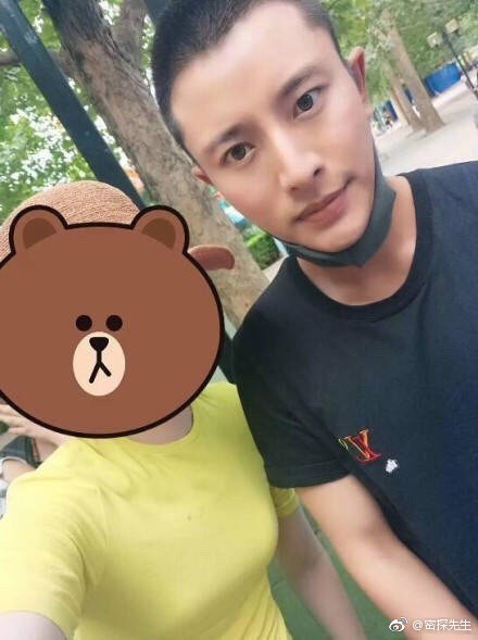 HOT: Lần đầu tiên Giả Nãi Lượng công khai nhắc đến Lý Tiểu Lộ nhưng vô cùng giận dữ, chuyện gì đã xảy ra?