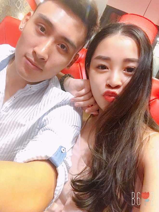 Clip 3 cậu bé sinh ba xúm xít, quấn mẹ đòi sữa gây bão mạng và câu chuyện phía sau Clip 3 cậu bé sinh ba xúm xít, quấn mẹ đòi sữa gây bão mạng và câu chuyện phía sau