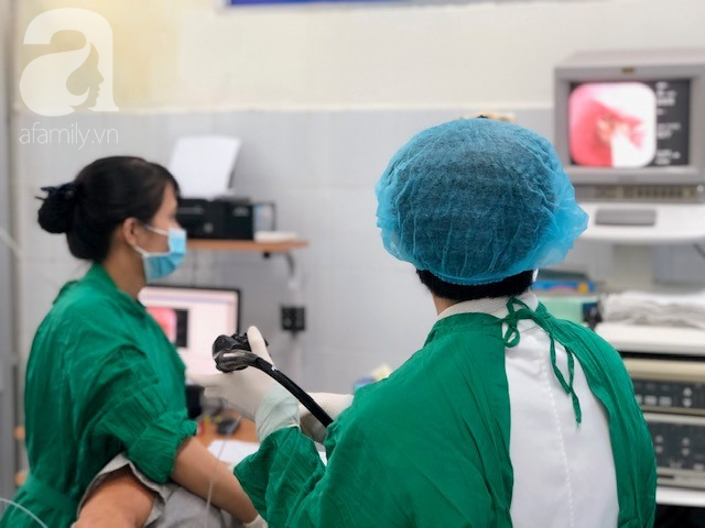 Tưởng ăn thịt heo đã nấu chín không có gì nguy hiểm nhưng vì sai lầm này, người đàn ông suýt mất mạng vì nghẹt thở