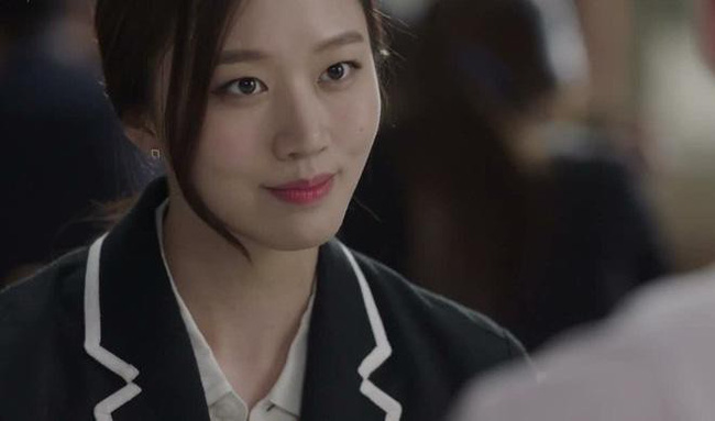 Trơ trẽn nhắn tin dọa nạt khi vợ của người tình đăng ảnh gia đình hạnh phúc, cô bồ nhí nhận về cái kết đắng Trơ trẽn nhắn tin dọa nạt khi vợ của người tình đăng ảnh gia đình hạnh phúc, cô bồ nhí nhận về cái kết đắng