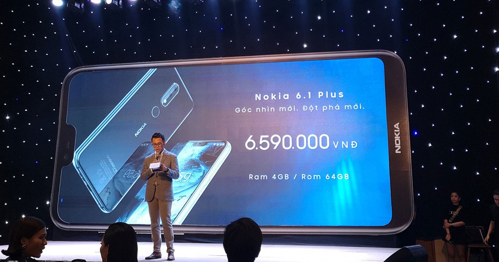 Nokia 6.1 Plus chạy Android One, camera kép giá 6,6 triệu tại VN