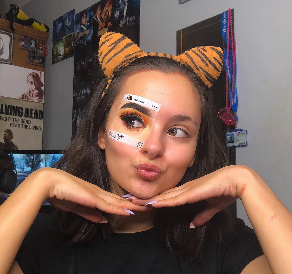 Trào lưu make up sự lừa dối của Instagram: Chúng ta không hoàn hảo Trào lưu make up sự lừa dối của Instagram: Chúng ta không hoàn hảo