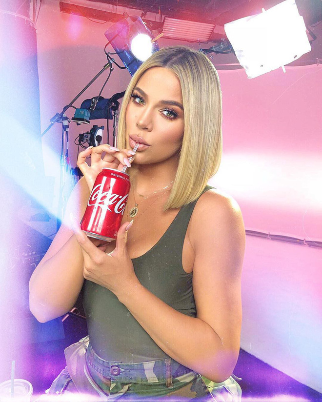 Glass hair - Tóc thủy tinh: Xu hướng tóc gây kích thích nhất lúc này mà bạn nên biết