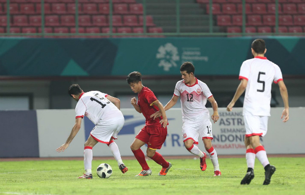 Công Phượng đưa Việt Nam vào tứ kết Asiad