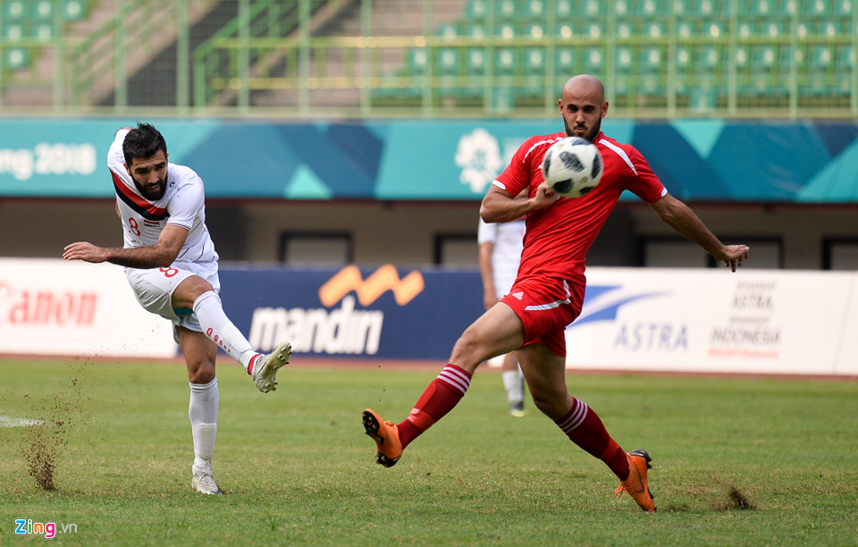 Cầu thủ Palestine bật khóc sau khi bại trận trước Syria