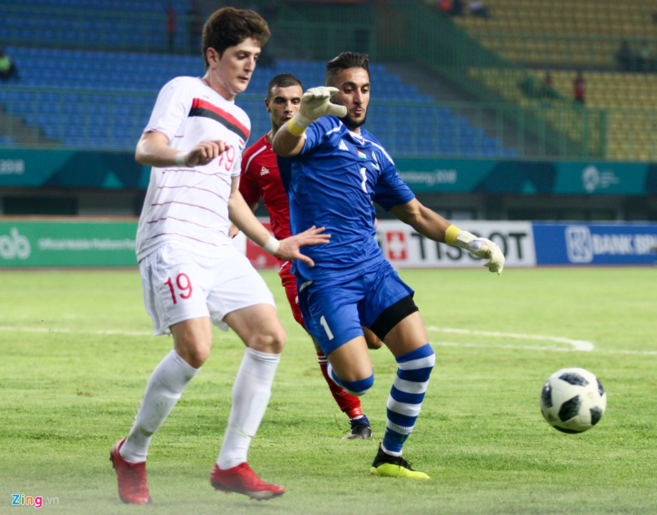 Cầu thủ Palestine bật khóc sau khi bại trận trước Syria