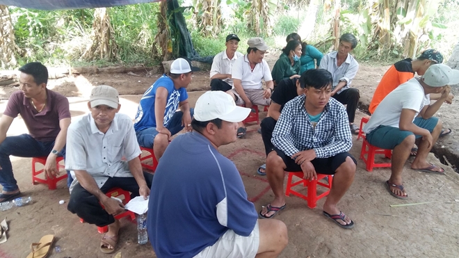 Triệt xóa tụ điểm cờ bạc, tạm giữ 17 đối tượng Triệt xóa tụ điểm cờ bạc, tạm giữ 17 đối tượng