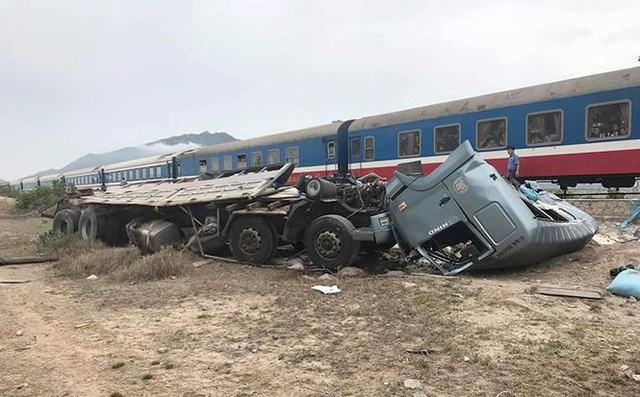 Bộ Giao thông yêu cầu Cục phó Đường sắt kiểm điểm lại