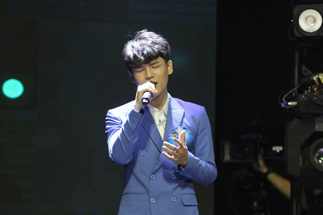 Giọng ca bất bại tập 9: Đàm Vĩnh Hưng khen Mỹ Tâm không tiếc lời trên sóng truyền hình