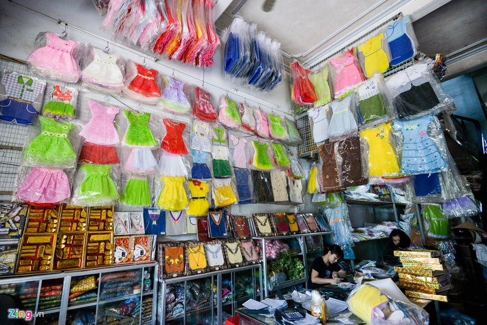 Lexus, Camry, SH giấy cháy hàng ngày rằm tháng 7