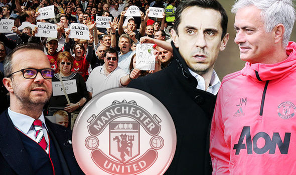 MU điêu đứng: Sếp bự bị tẩy chay, sa thải