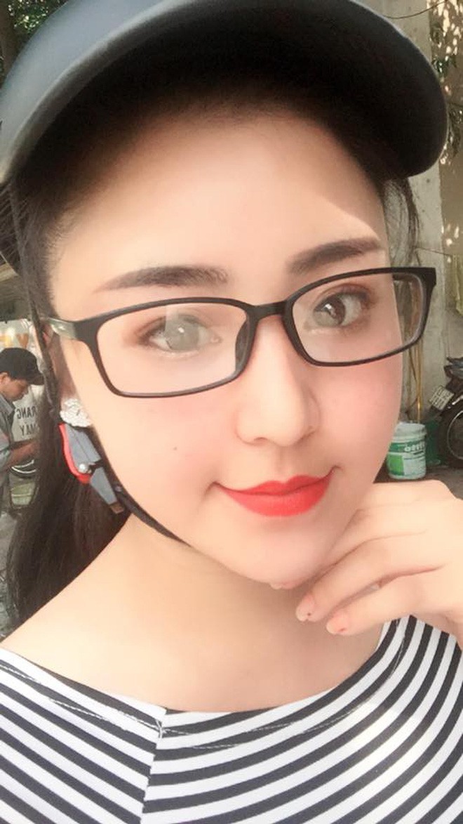 Hình ảnh mới của hot girl bánh tráng trộn: Tăng cân đáng kể, chuyển hướng gợi cảm hết nấc!