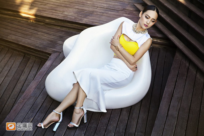 Cận cảnh nhan sắc ngoài đời không thể rời mắt của mỹ nhân Diên hi công lược