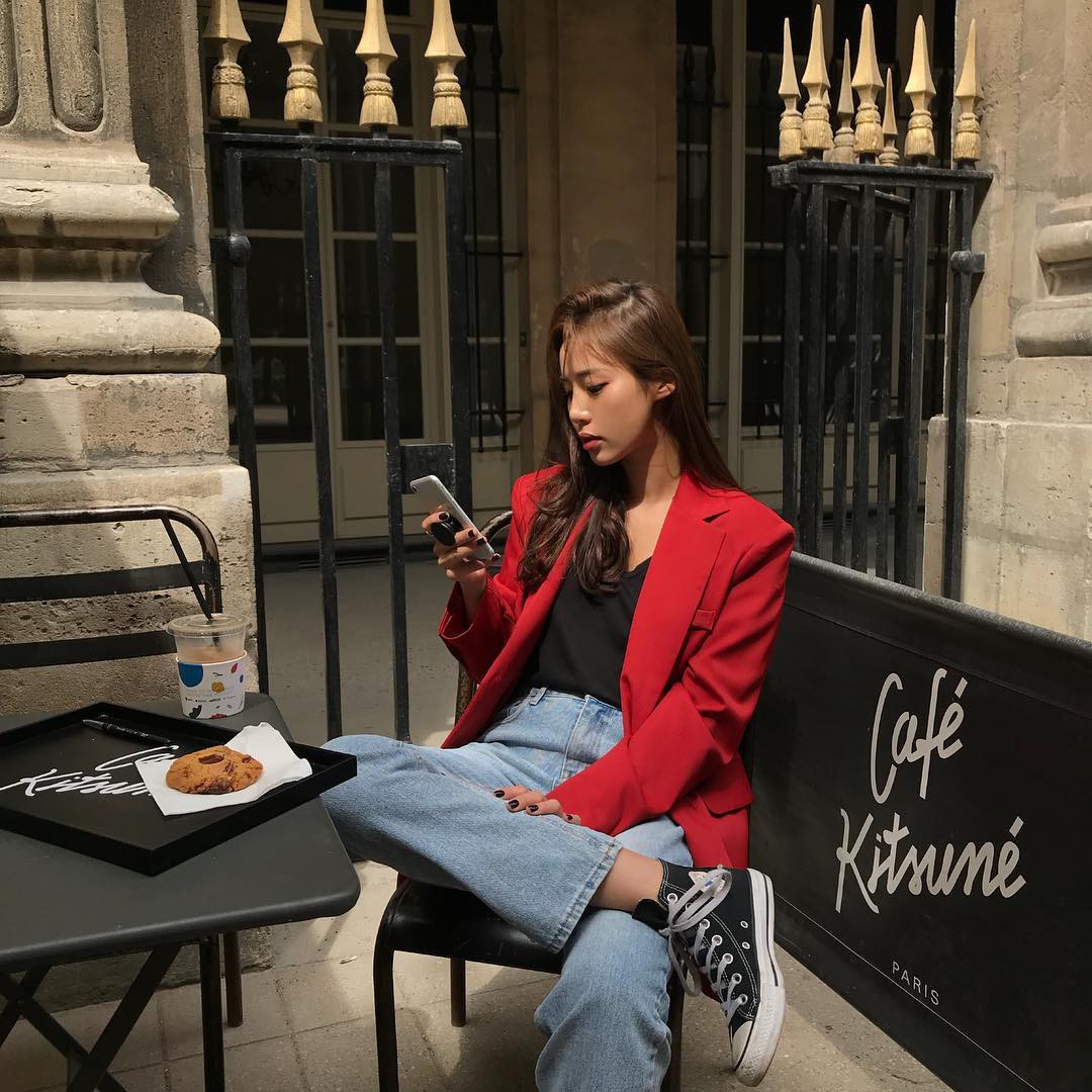 Nhìn lại mới thấy loạt xu hướng năm nay đều là mốt thịnh hành những năm 90, thậm chí thời đó còn mặc đẹp hơn bây giờ