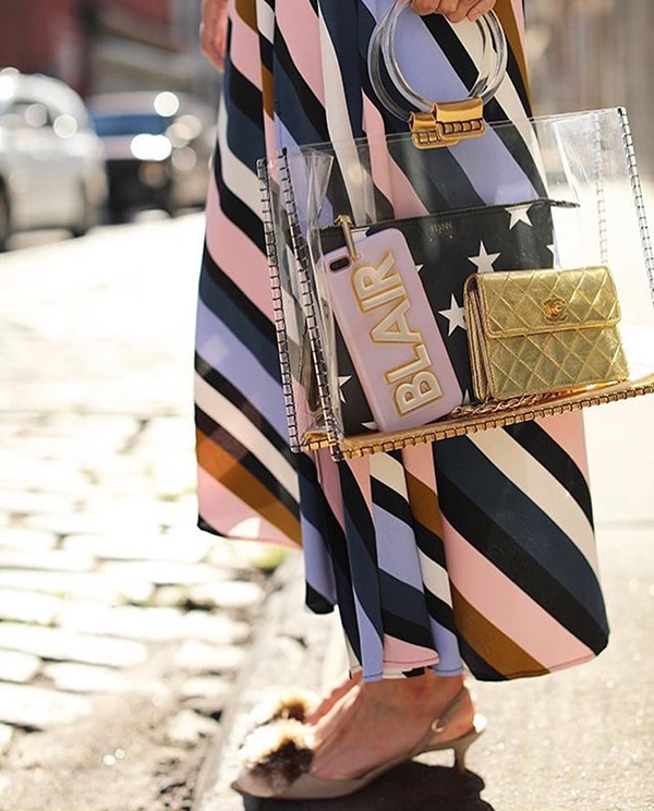 Túi nhựa trong tiếp tục khuấy đảo xu hướng mùa thu