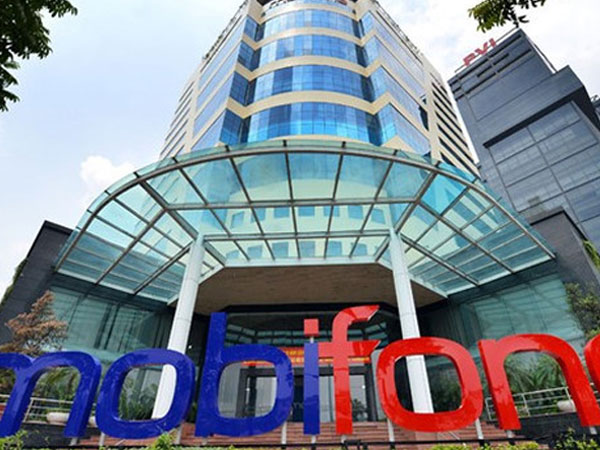 Lợi nhuận Mobifone sụt giảm, tiền mặt tăng đột biến vì AVG chuyển trả 8.500 tỷ đồng