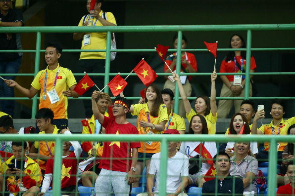 Công Phượng đưa Việt Nam vào tứ kết Asiad