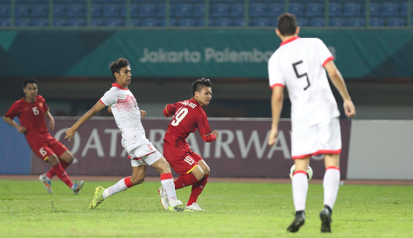 Công Phượng đưa Việt Nam vào tứ kết Asiad