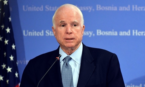 Thượng nghị sĩ Mỹ John McCain dừng điều trị ung thư não