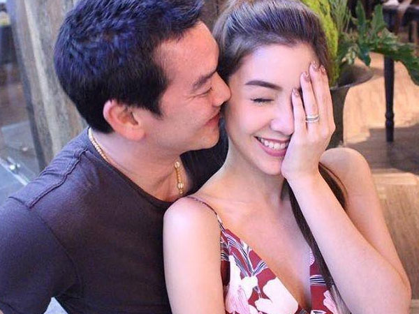 Cách làm lành của anh chồng bị vợ giận hờn, chặn liên lạc trên mọi mặt trận khiến chị em khoái chí vì tiền ơi rơi vào ví