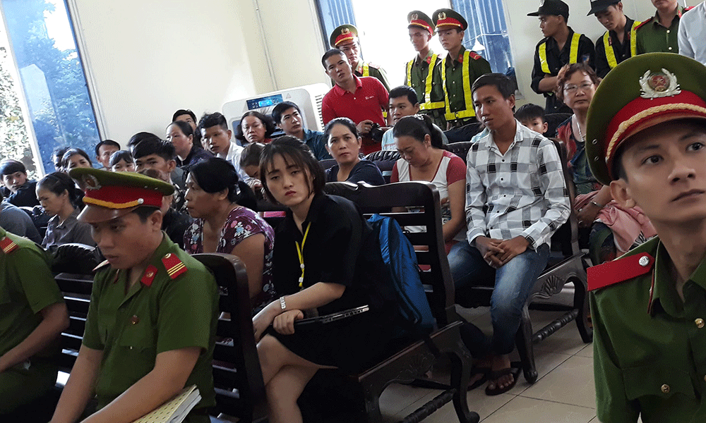 Vụ án vợ giết chồng: Giữ nhẫn cưới làm kỷ niệm và nỗi đau con trẻ