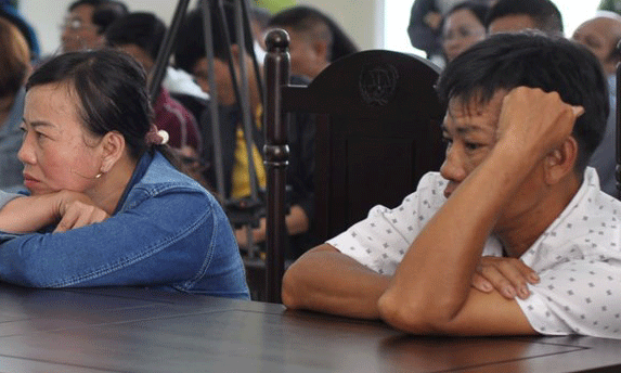 Vụ án vợ giết chồng: Giữ nhẫn cưới làm kỷ niệm và nỗi đau con trẻ