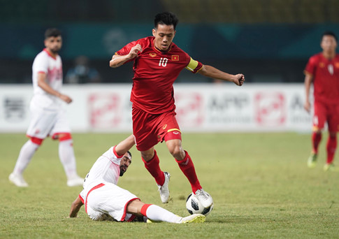 ASIAD 2018: Syria ngán lối chơi tốc độ của Olympic Việt Nam hơn Bahrain