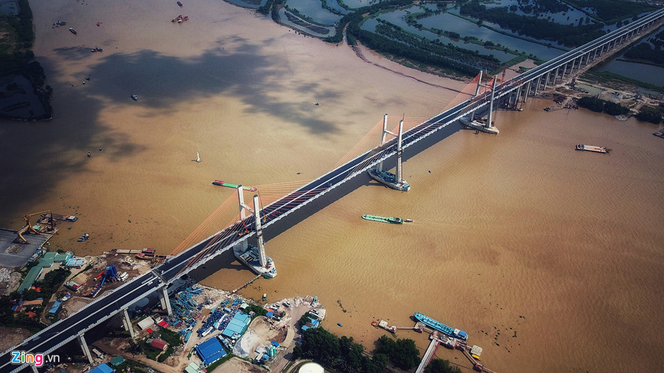 Cầu dây văng hiện đại nhất Hải Phòng trước ngày thông xe