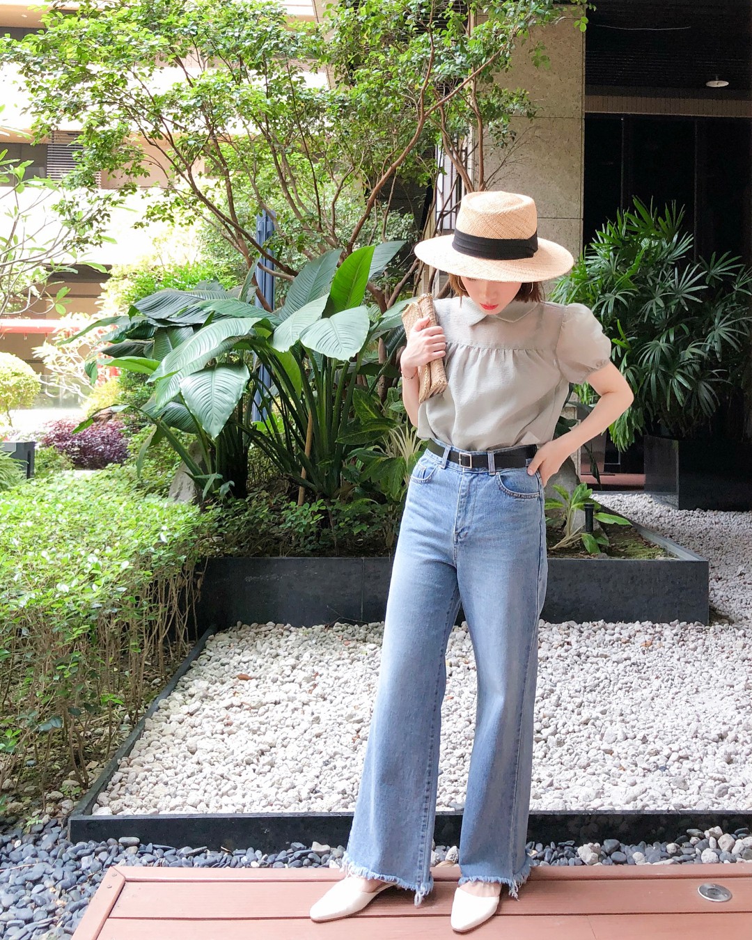 Với bất cứ bộ trang phục nào, chỉ cần ghi nhớ 1 trong 3 quy tắc này sẽ giúp bạn nhìn cao ráo thêm vài phần