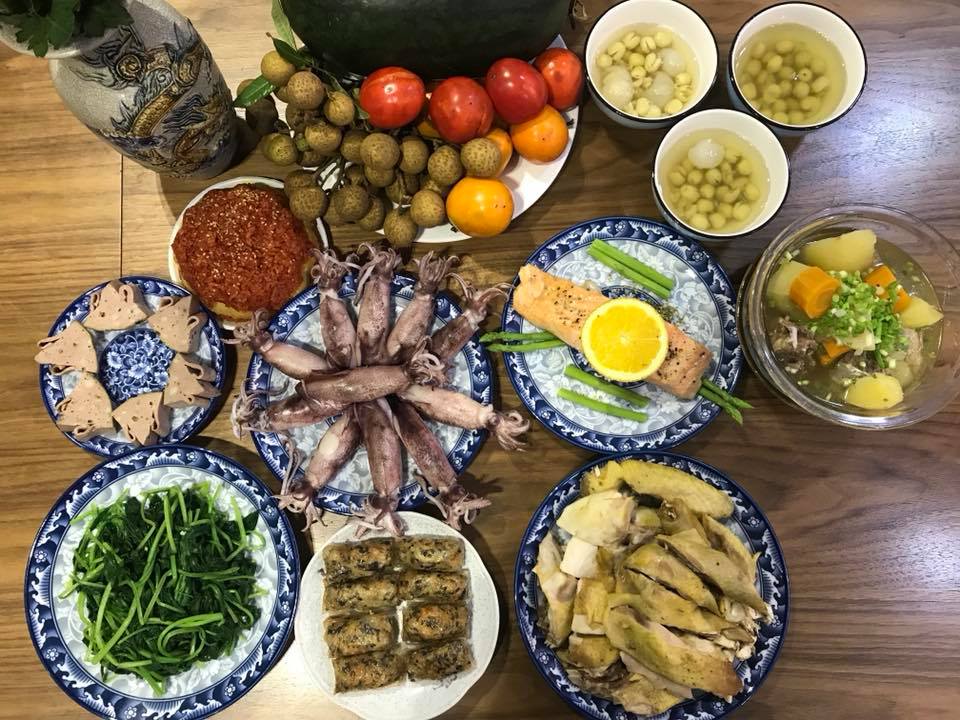 Những điều bạn nhất định phải biết khi làm mâm cơm cúng Rằm tháng 7