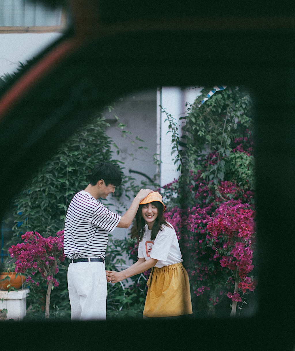 Cô gái nào cũng ước ao rồi mai sau sẽ có một tình yêu dung dị mà bình yên, lãng mạn như album này