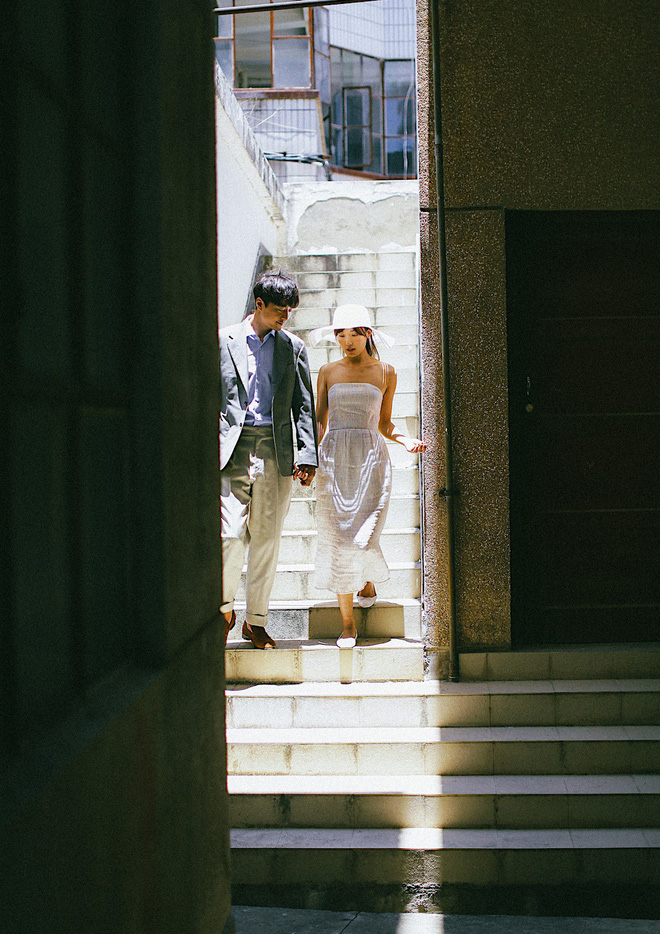 Cô gái nào cũng ước ao rồi mai sau sẽ có một tình yêu dung dị mà bình yên, lãng mạn như album này