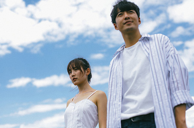 Cô gái nào cũng ước ao rồi mai sau sẽ có một tình yêu dung dị mà bình yên, lãng mạn như album này