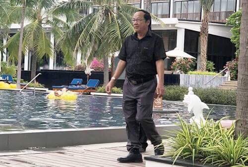 Khu vực diễn ra Lễ đính hôn của Nhã Phương - Trường Giang chuẩn bị quây bạt, bố của cô dâu đã xuất hiện