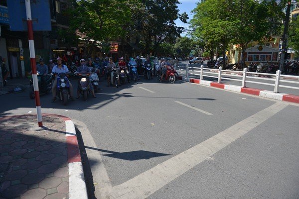 Dự báo thời tiết 24/8: Miền Bắc vẫn nóng, mưa nắng đan xen