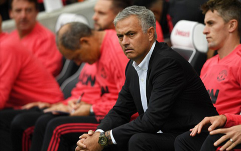 Zidane nói với bạn bè rằng ông thích thử thách ở M.U