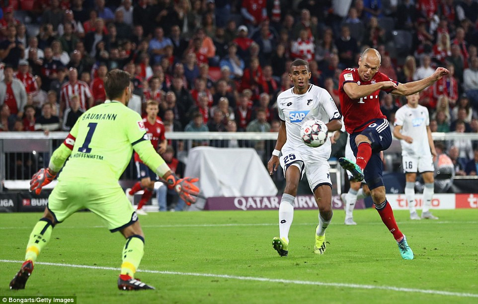 Bayern Munich thắng Hoffenheim 3-1: Hùm xám nhọc nhằn giành 3 điểm