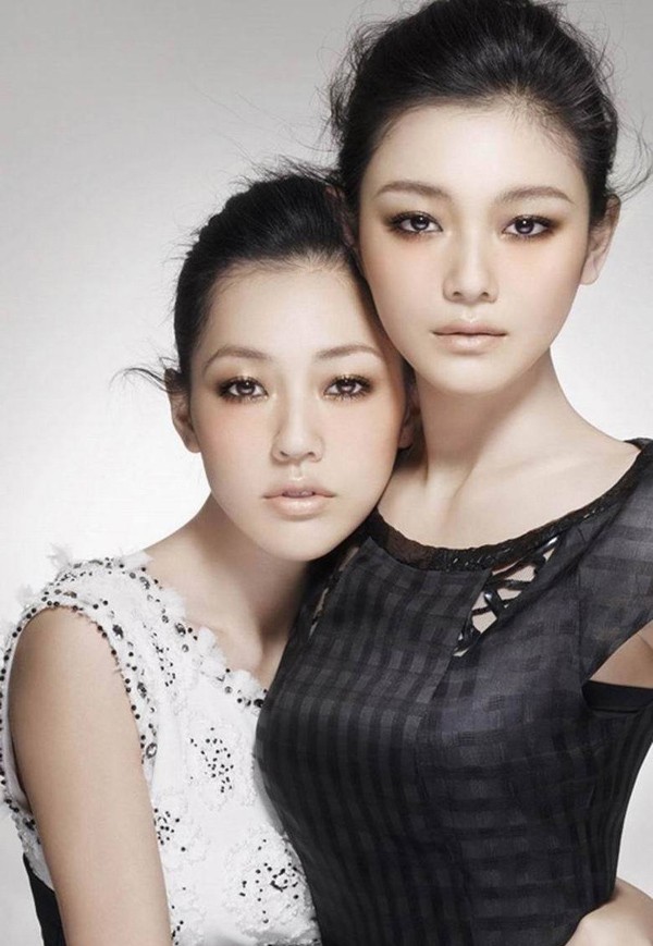 3 cặp chị em quyền lực nhất Cbiz: Người bị nghi là con riêng của chị, kẻ kết hôn với đại gia sau 20 ngày hẹn hò