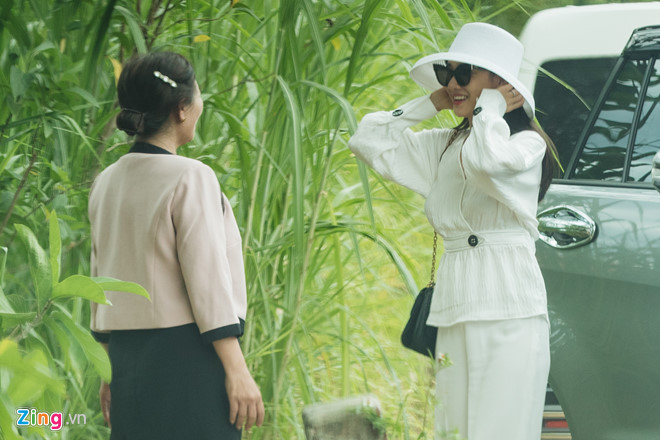 Mẹ Nhã Phương: Gia đình ưng nó cưới Trường Giang lâu lắm rồi