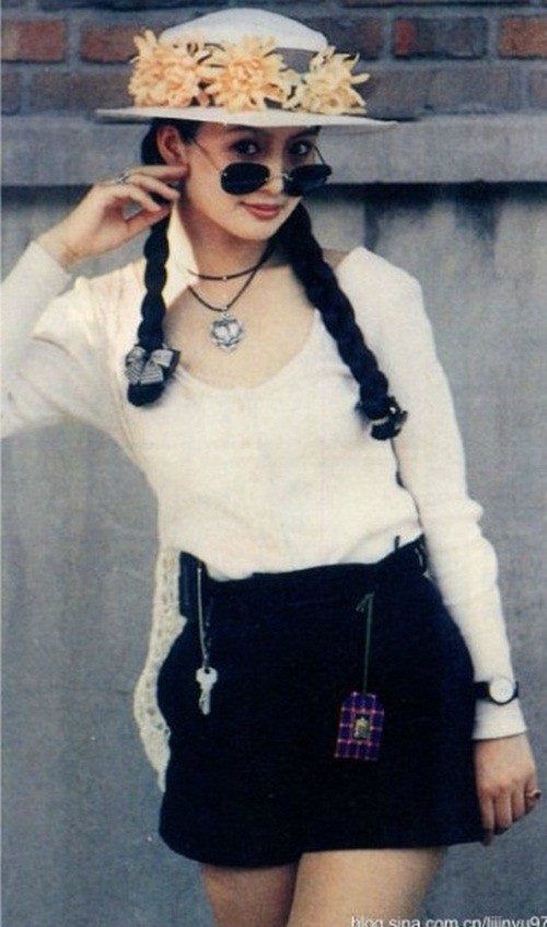 Lưu Đan: Nàng Hàm Hương xinh đẹp đoản mệnh và sự thật về câu chuyện tình yêu với Tiêu Kiếm giấu kín 20 năm nay