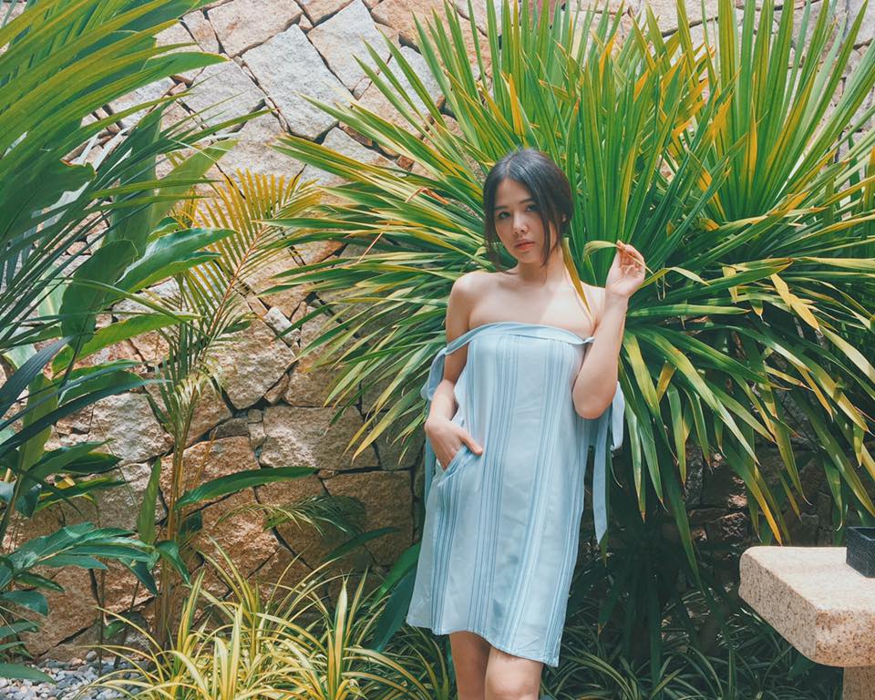 Nữ diễn viên 9X vượt rào năm 22 tuổi chân chẳng dài nhưng ra đường là được khen gợi cảm