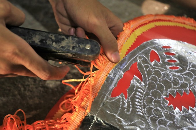 Gia đình 25 năm theo nghề vàng mã ở Hà Nội