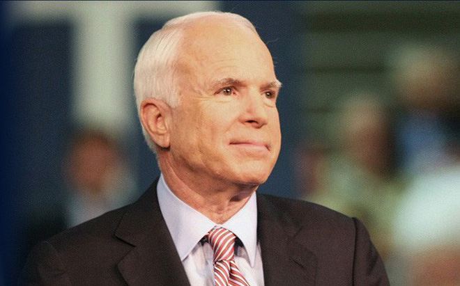Thượng nghị sĩ John McCain qua đời ở tuổi 81