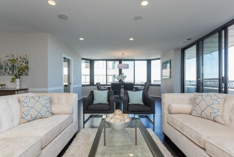 Khối tài sản 200 triệu USD của TNS John McCain đến từ đâu?