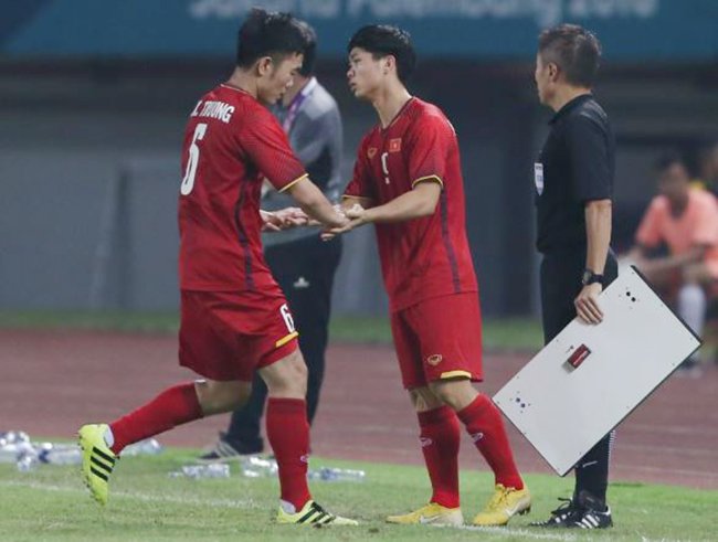 U23 Việt Nam đấu U23 Syria: Muốn hay, hãy để Công Phượng... dự bị