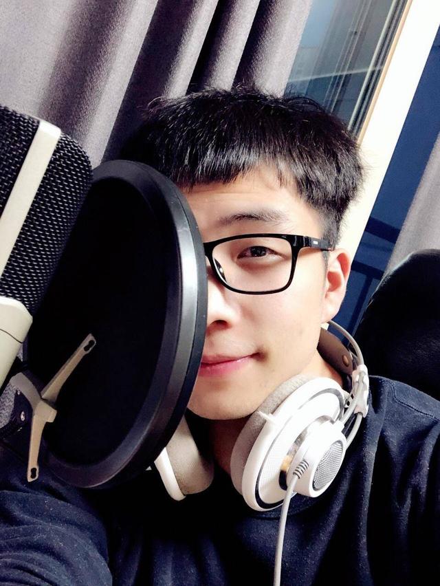 Ngồi kể chuyện ma, 9x đút túi tiền tỷ mỗi tháng