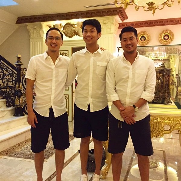 Cậu út thiếu gia nhà chồng Hà Tăng: 19 tuổi sống như ông hoàng