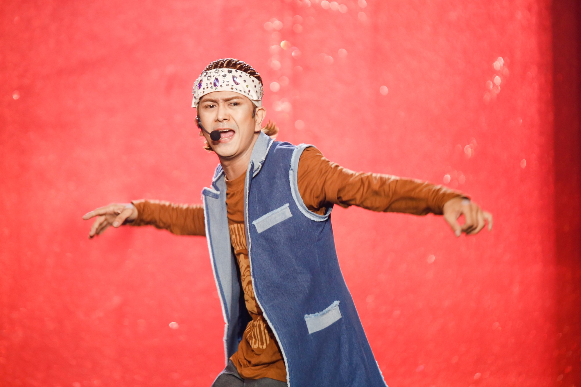 Gương mặt thân quen tập 12: Hóa Xúy Vân khiến Đàm Vĩnh Hưng hoảng hốt nhưng Hà Thu vẫn phải tiếc nuối ra về